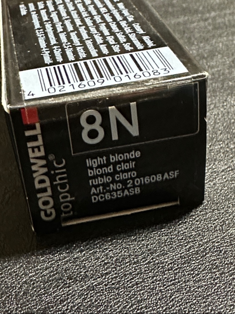 Goldwell Topchic 8N Tube Professional Hair Color